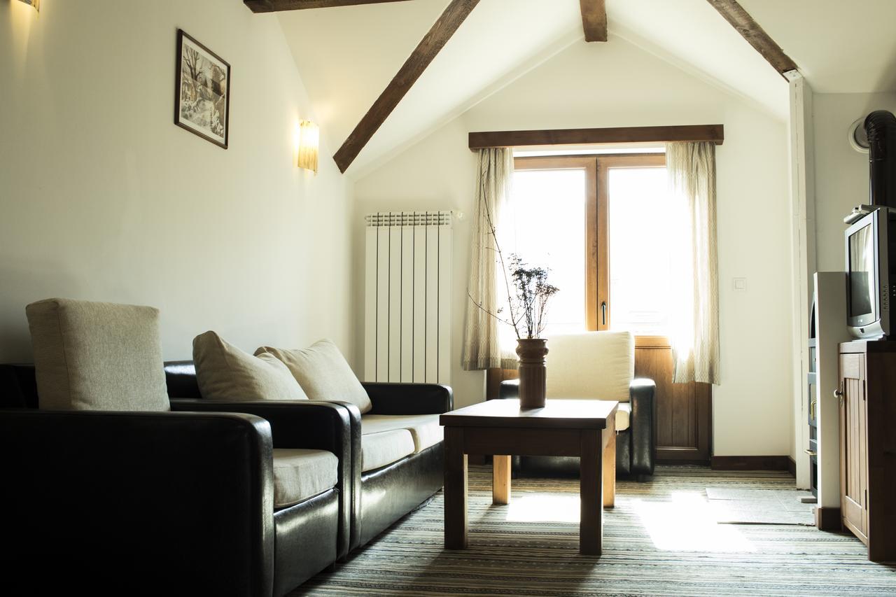 Boutique Hotel The White Pine 사모코프 외부 사진