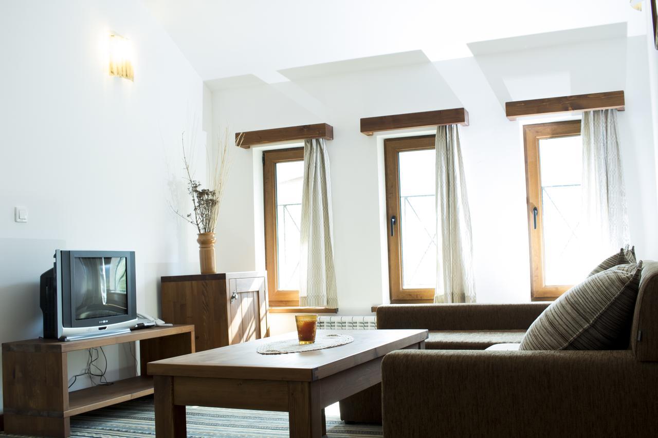 Boutique Hotel The White Pine 사모코프 외부 사진
