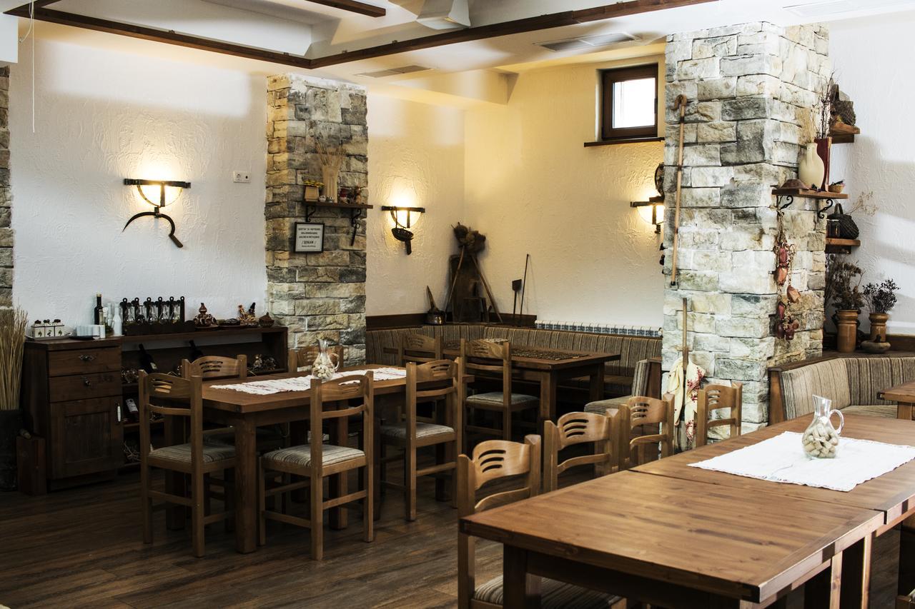 Boutique Hotel The White Pine 사모코프 외부 사진