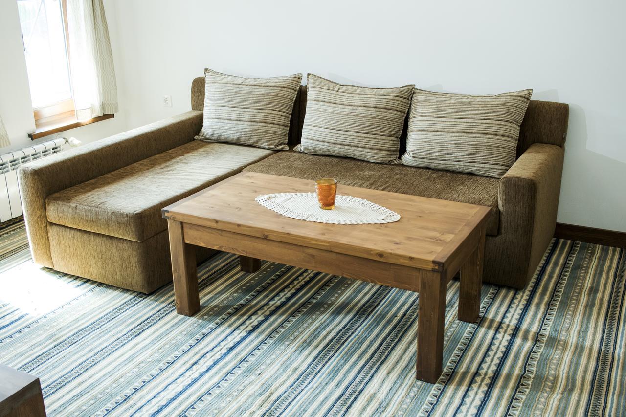 Boutique Hotel The White Pine 사모코프 외부 사진